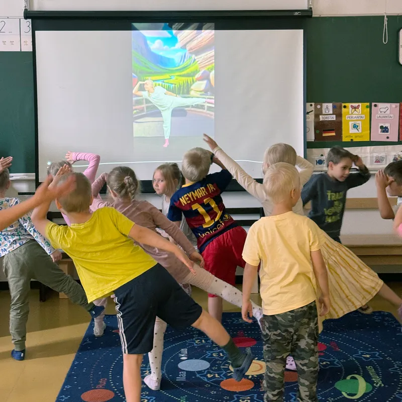 Children doing a Geego exercise in their classroom